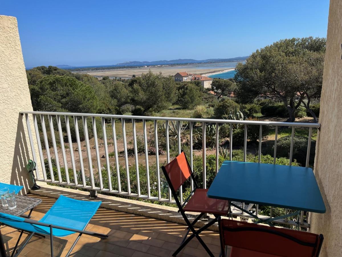 Appartement Hyeres - Costebelle Duplex Vue Mer Balcon Residence Privee Parking - Marie Caroline Eksteriør bilde
