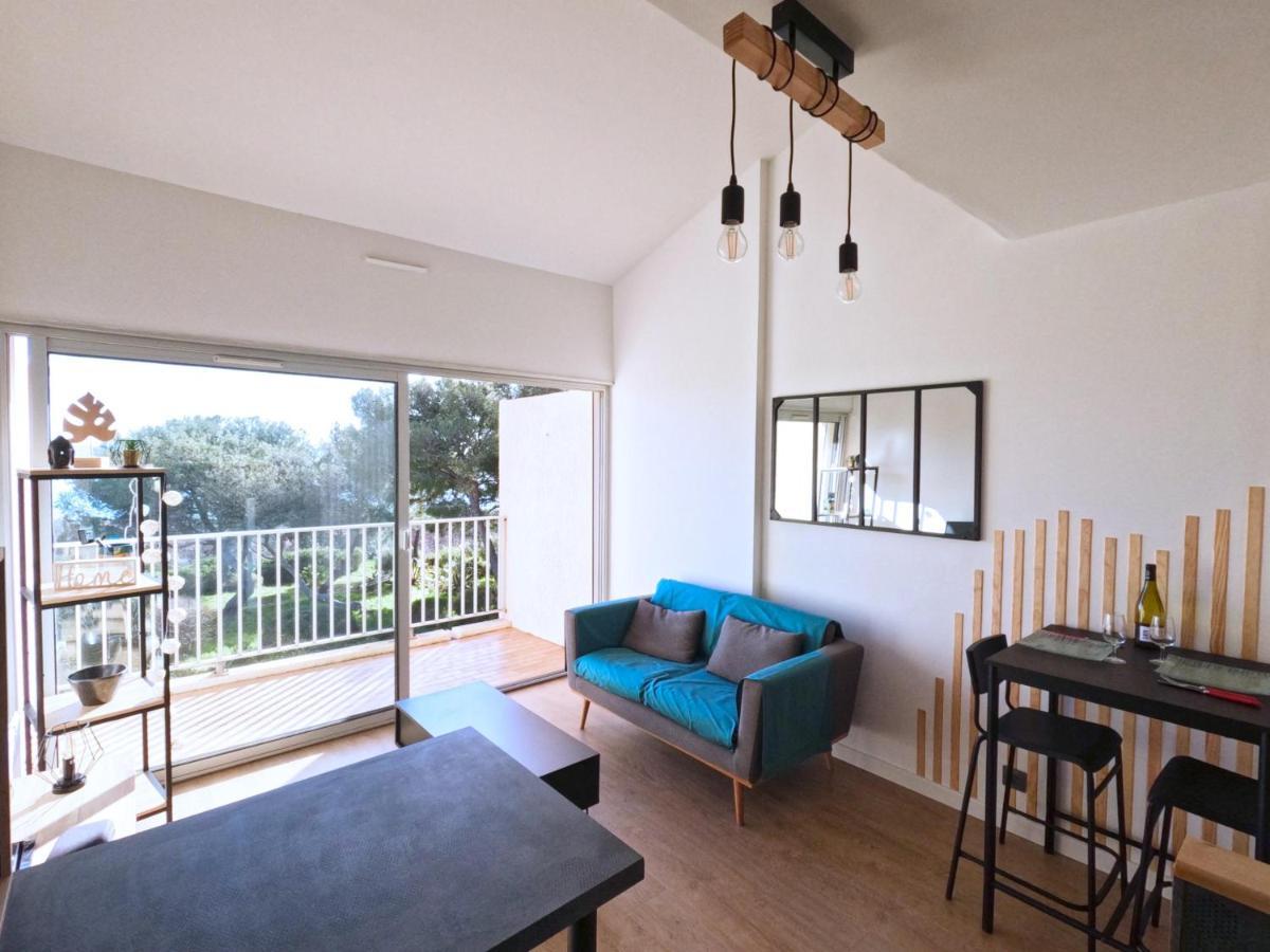 Appartement Hyeres - Costebelle Duplex Vue Mer Balcon Residence Privee Parking - Marie Caroline Eksteriør bilde