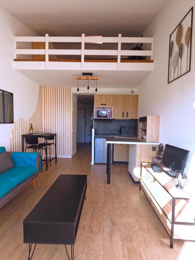 Appartement Hyeres - Costebelle Duplex Vue Mer Balcon Residence Privee Parking - Marie Caroline Eksteriør bilde
