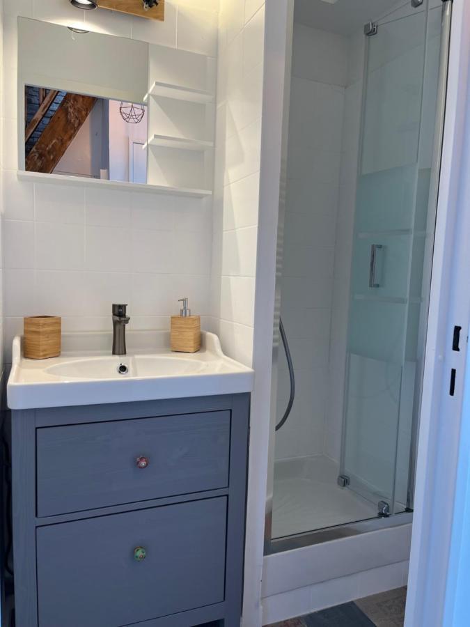 Appartement Hyeres - Costebelle Duplex Vue Mer Balcon Residence Privee Parking - Marie Caroline Eksteriør bilde